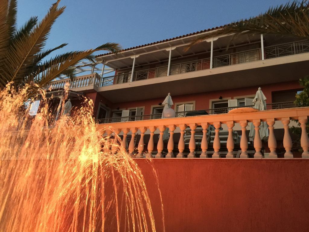 Sunshine Resort Lassi  Kamer foto