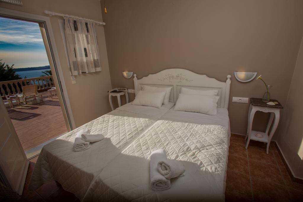 Sunshine Resort Lassi  Kamer foto